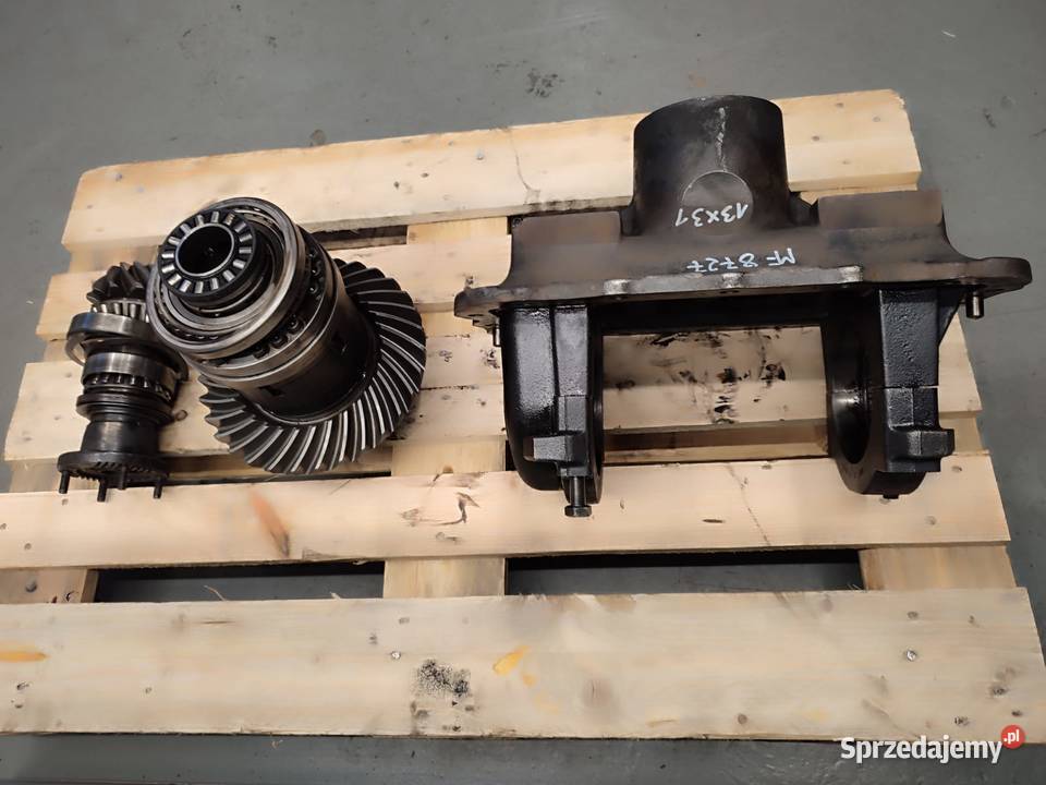 Dyferencjał Massey Ferguson 8727 4293140M94 Wilkowo