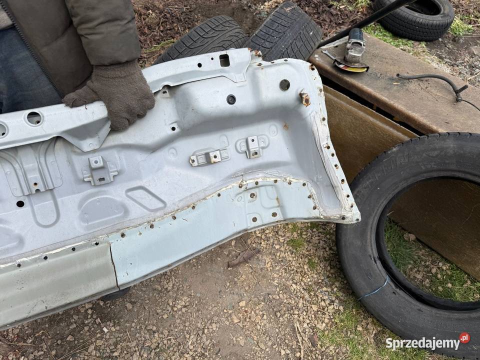 Pas tylny ścianka bagażnika Lexus SC300 SC 400 Częstochowa