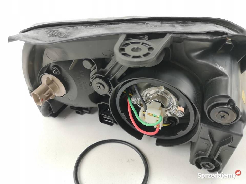LAMPA REFLEKTOR LEWY PRZÓD KIA RIO 20022005 osobowe sprzedam