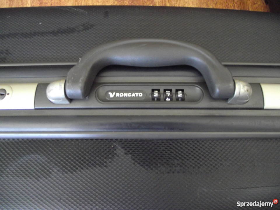 Walizka podróżna RONCATO 500522 czarna FLEXI