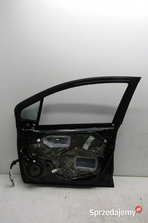 DRZWI PRZEDNIE PRAWY PRZÓD 209 TOYOTA YARIS III osobowe