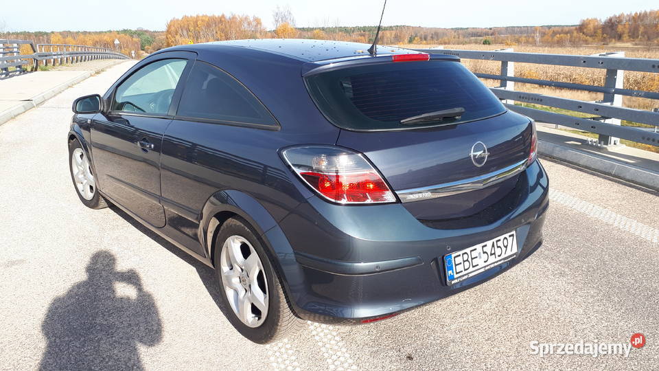 Opel ASTRA H 14 GTC 08rzDegwprzOryDoinZaresport elektryczne lusterka