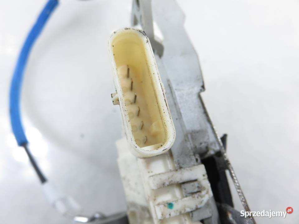 ZAMEK PRAWY PRZEDNI AUDI A4 B8 Avant 20072015