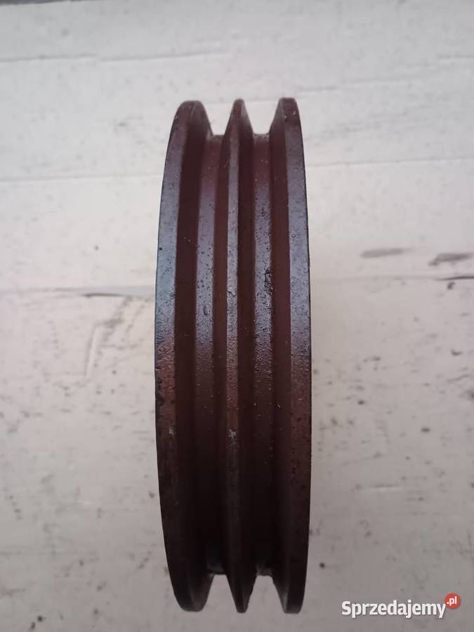 Koła pasowe sprężarki maszyn Fi 330 mm 245 mm Pozostałe Chrzanów sprzedam