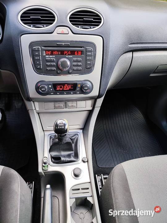 Ford Focus MK2 16 TIVCT benzyna 2010 Hatchback Kraków