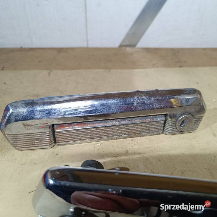 Klamki z kluczykiem Fiat 125p prawa lewa