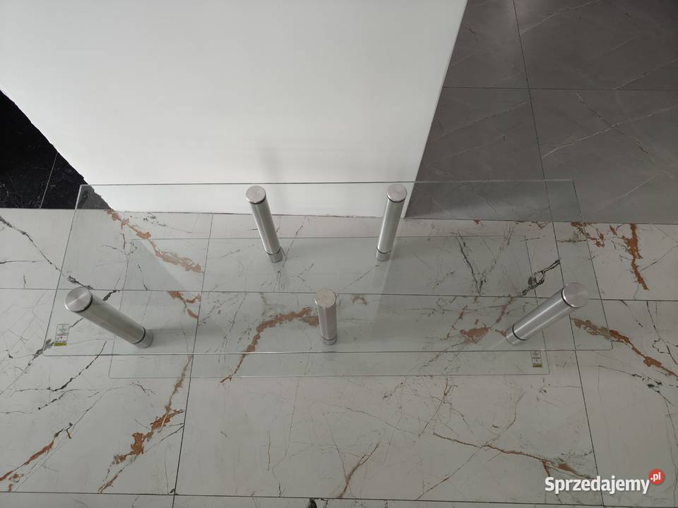 Szafka szklana stolik szklany