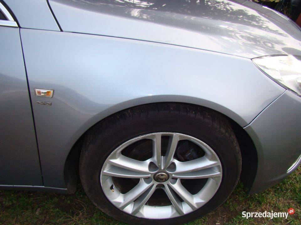 Opel Insignia A błotnik przedni srebrny szary osobowe Parcice