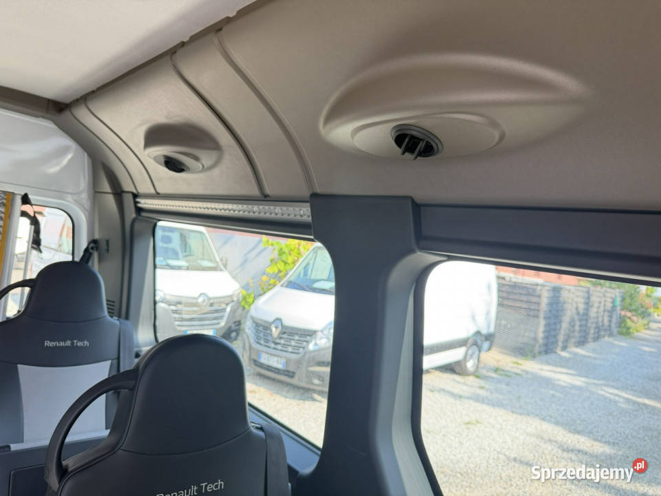 Renault Master L2H2 średniak 8osobowy lift Warszawa
