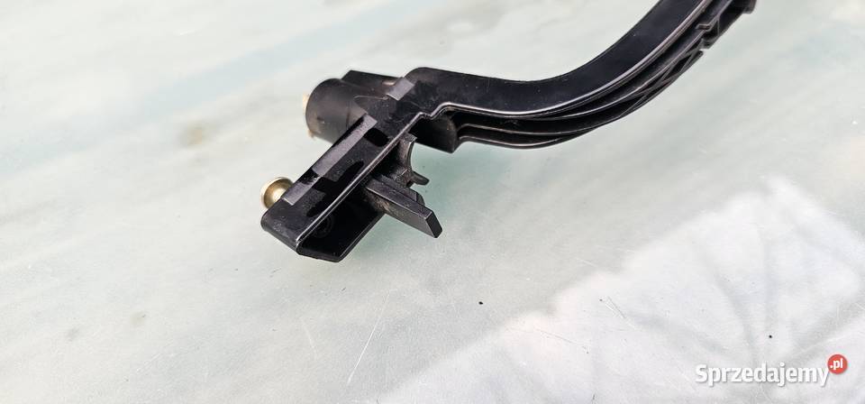 Rączka uchwyt drzwi lewy tył mercedes w202 lift osobowe Części samochodowe Zbąszyń