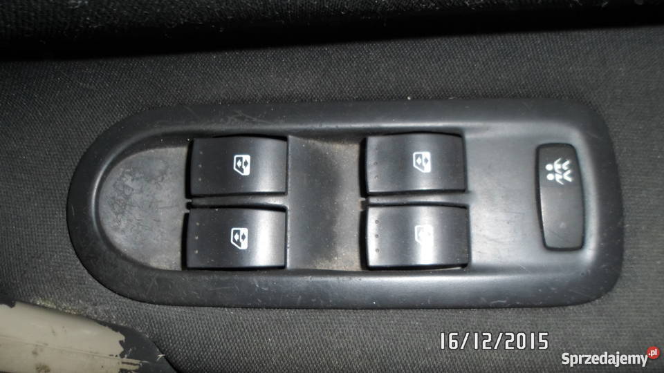 siedzenia tapicerki do renault scenic II osobowe Maruszyna