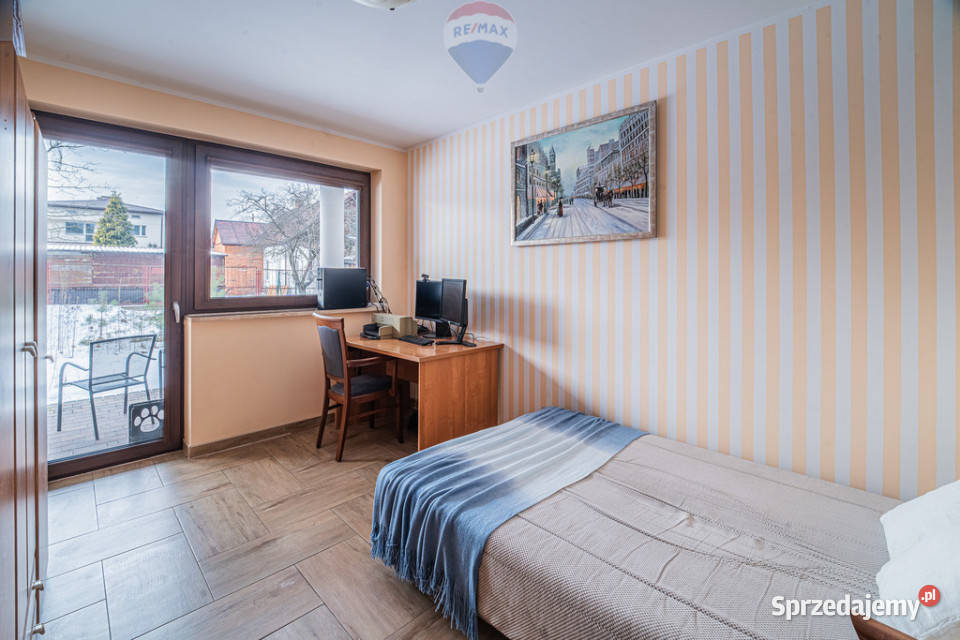 Dom wolnostojący w centrum JedlniLetnisko