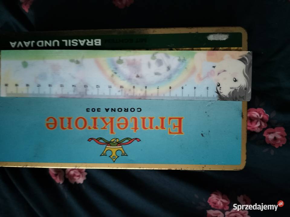 Metalowe pudełko z guzikami różne duże pudełko Pozostałe Choszczno sprzedam