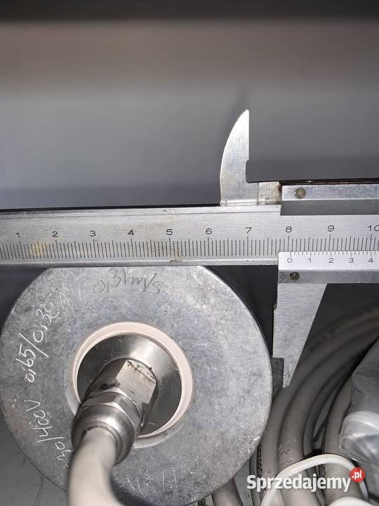 Interroll Drum Motor 014kW 80 mm x 300 mm 03 ms