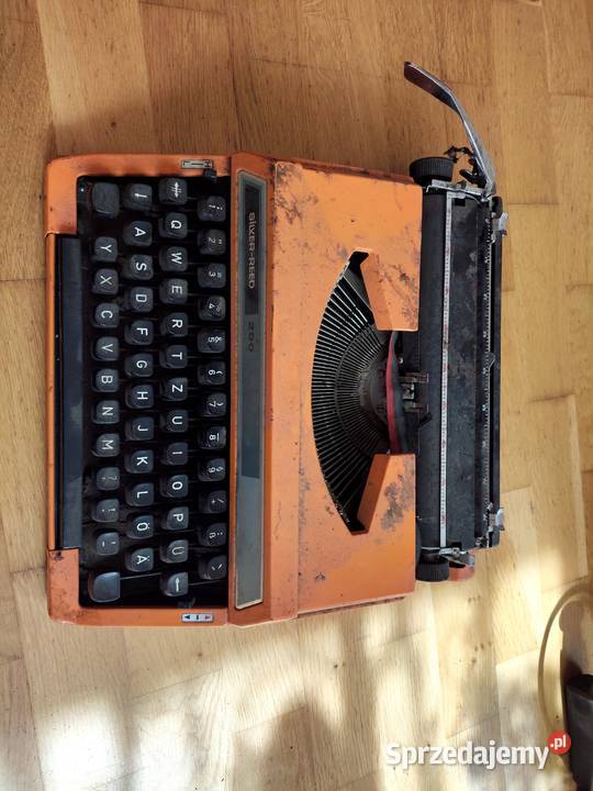 Maszyna do pisania Silver reed 200