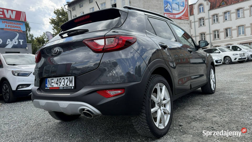 Kia Stonic Benzyna Zarejestrowany Ubezpieczony możliwa zamiana Stonic sprzedam