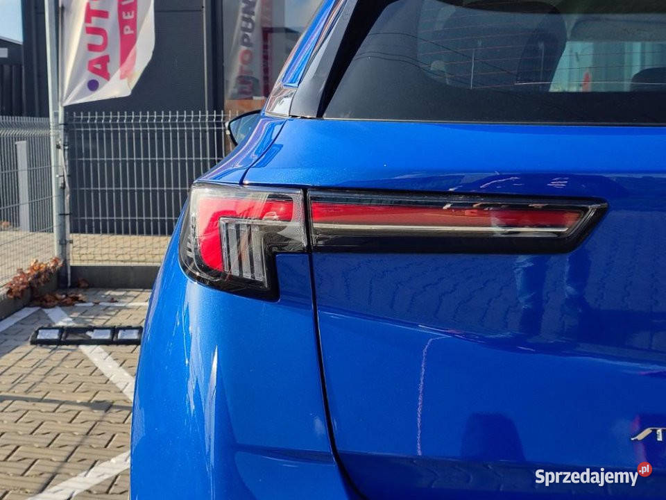 Opel Mokka 2023r Automat Niski przebieg Kamera Samochody osobowe wielkopolskie Poznań sprzedam