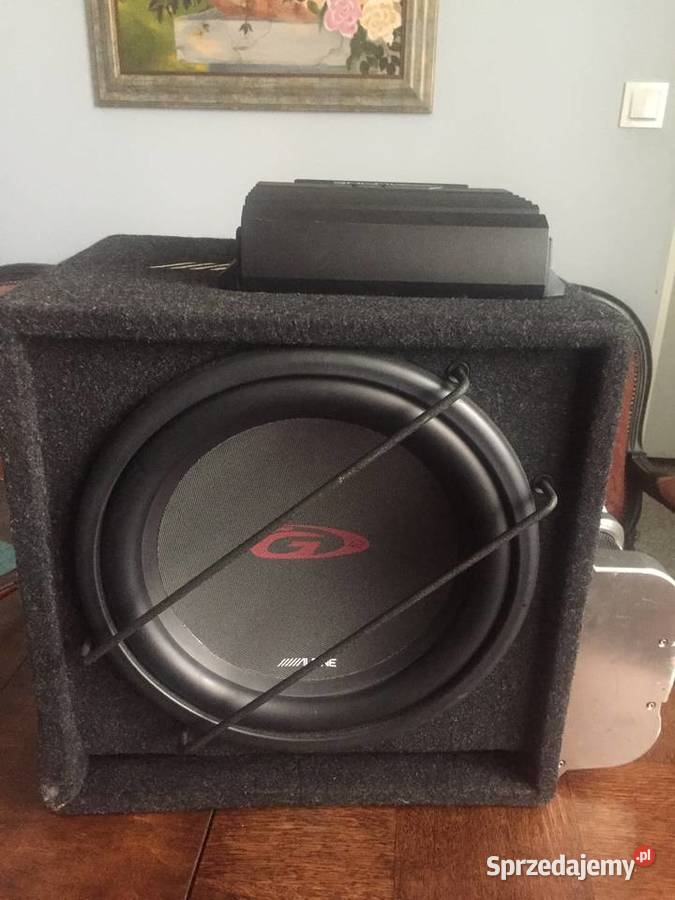 Tuba basowawzmacniacz Alpine