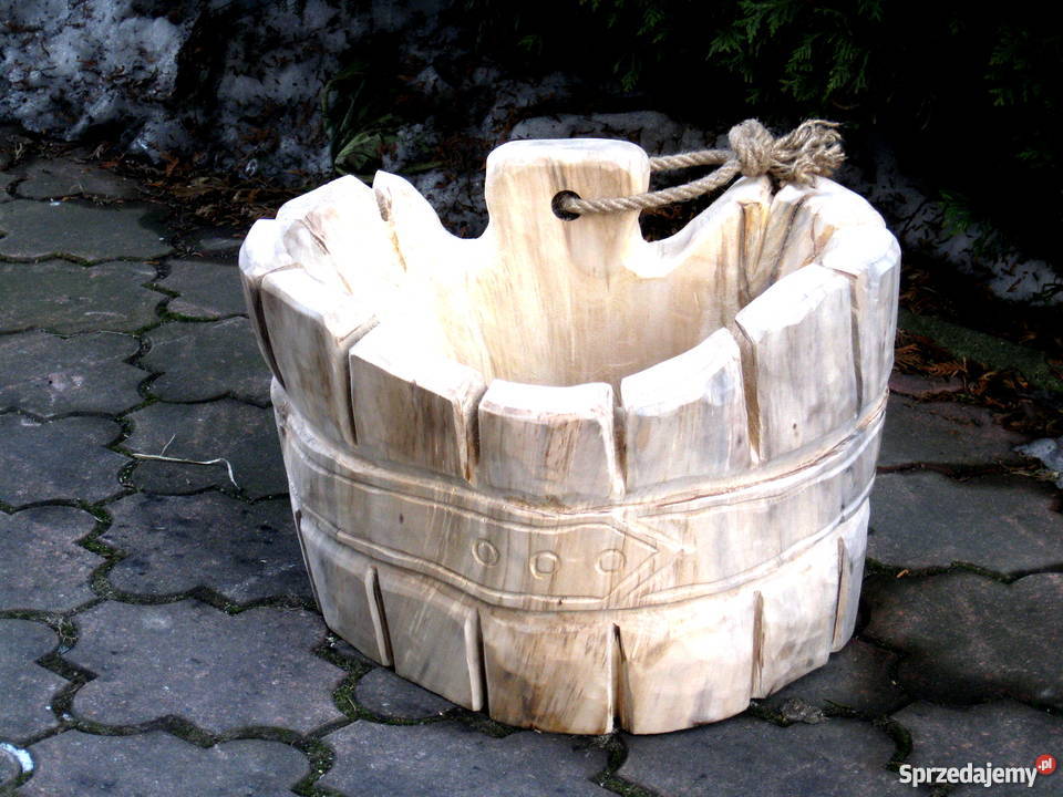 Wiadra drewniane do studni dekoracja ogrodu Architektura ogrodowa Żywiec sprzedam