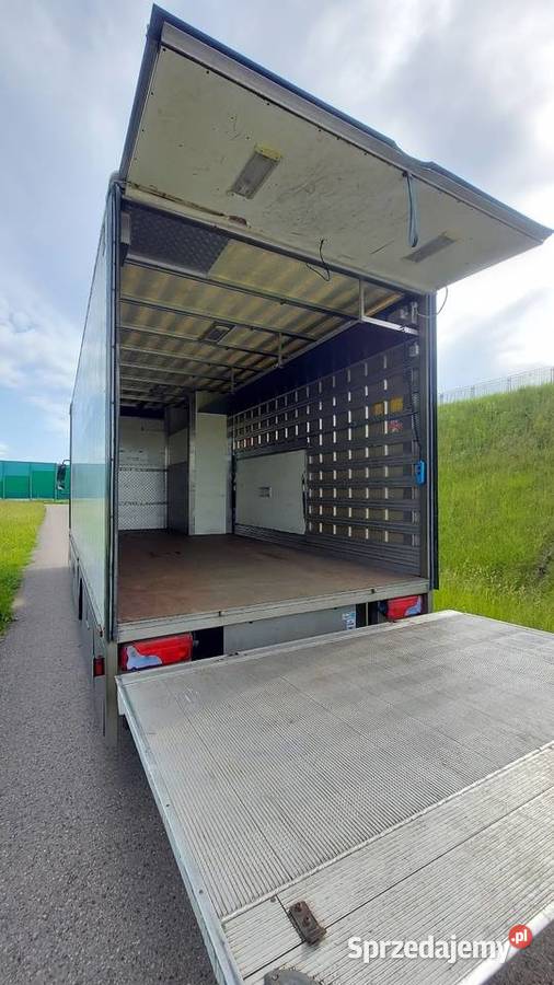 Zabudowa kontener kamper koniowóz Mińsk Mazowiecki