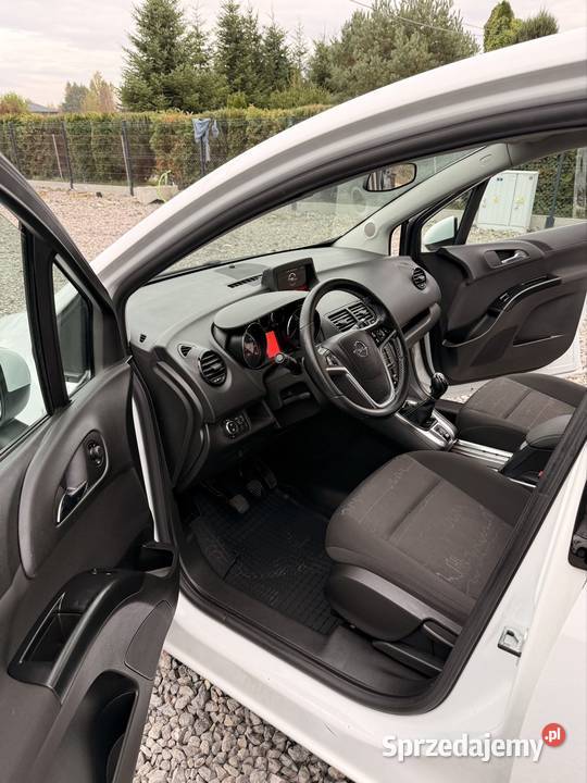 Opel Meriva lift 2015r gniazdo USB Samochody osobowe lubelskie sprzedam