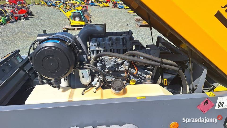 Kompresor Śrubowy Sprężarka ATLAS COPCO XAS 67 Trzebnica sprzedam