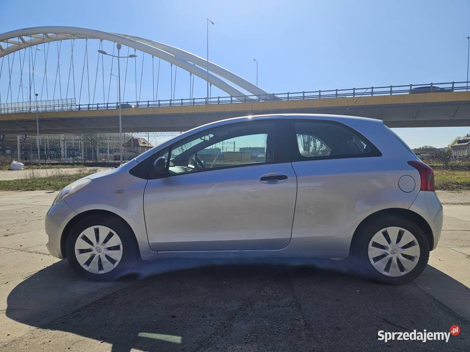 Toyota Yaris II 13 13 VVTi 87 2SZFE 2008 LPG manualna sprzedam