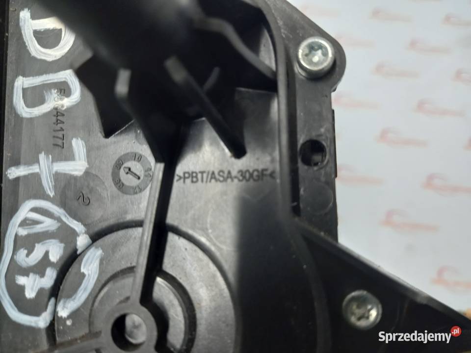 MERCEDES W245 09r silniczek wycieraczki tył Kielce