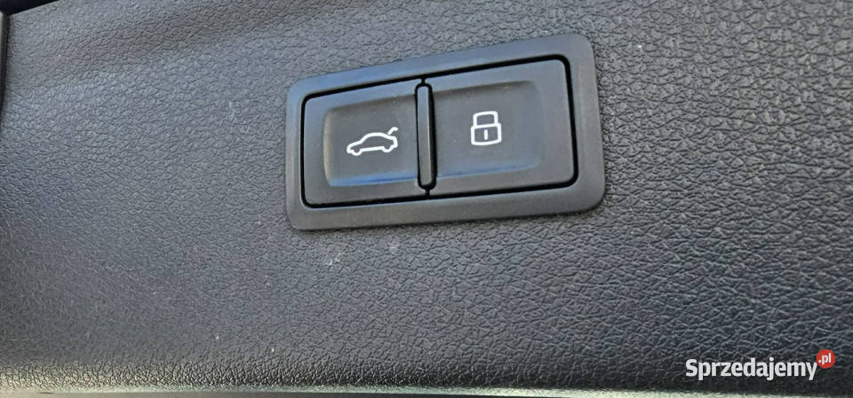 Audi Q3 LIFTING ManualZarejestrowany w 1Wł Q3 Świdnica sprzedam