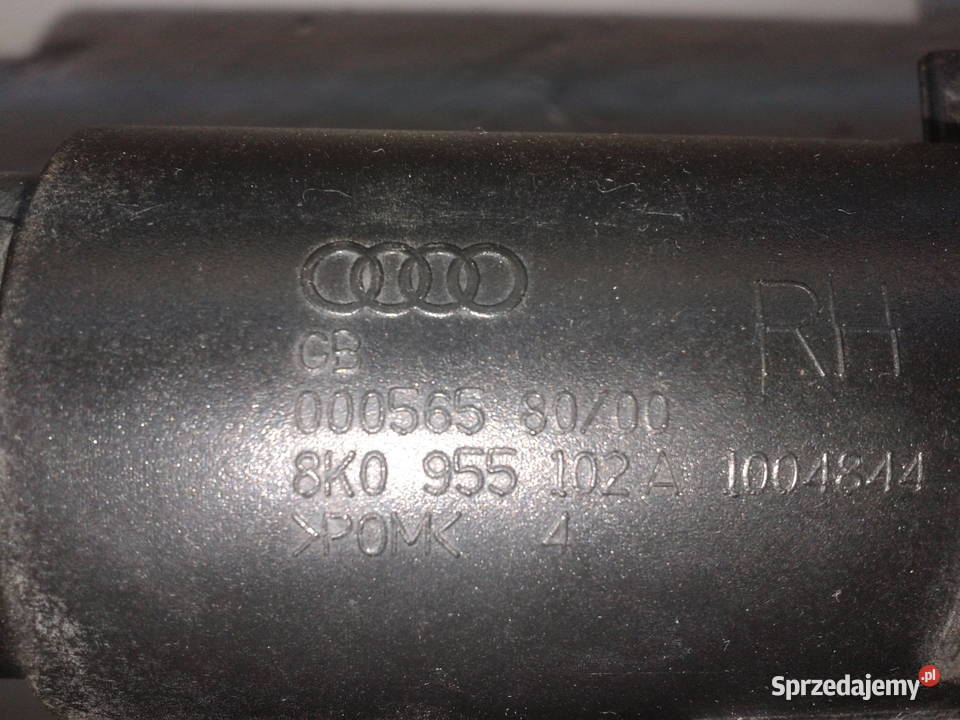 spryskiwacz reflektora DYSZA prawa AUDI A4 B8 osobowe Chełm sprzedam