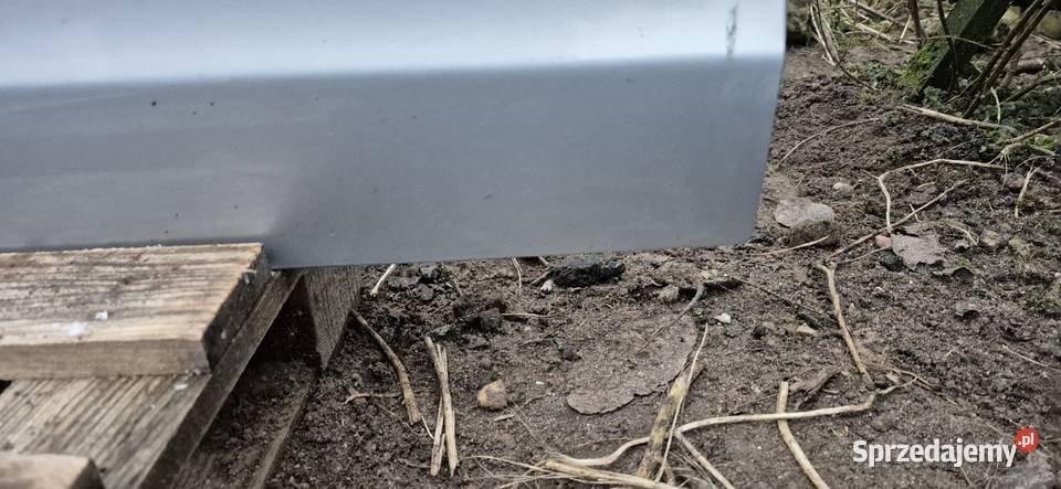 Drzwi prawe Vw Polo 9N LA7W osobowe pomorskie Słupsk