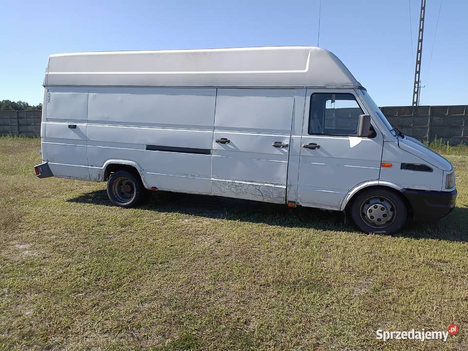 Samochód dostawczy bus IVECO 3510 blaszanka Rok produkcji 1998 Praszka