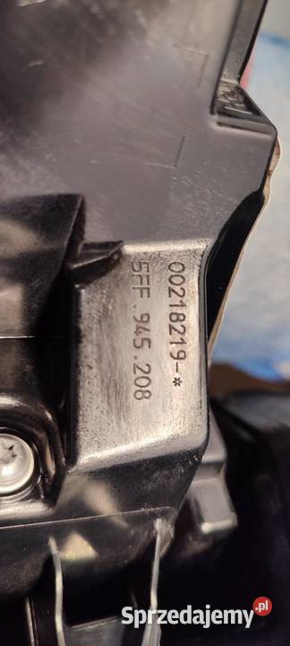 CUPRA FORMENTOR LAMPA PRAWY TYŁ 5FF945208 Lampy cofania Oświetlenie sprzedam