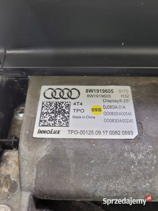 WYŚWIETLACZ LCD MMI A4 B9 S5 A5 8W 8W1919605 sprzedam