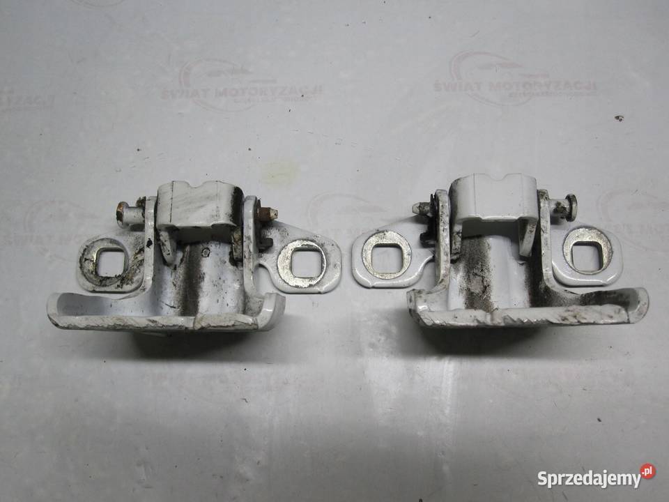 DACIA SANDERO II LIFT 20r zawiasy drzwi lewe