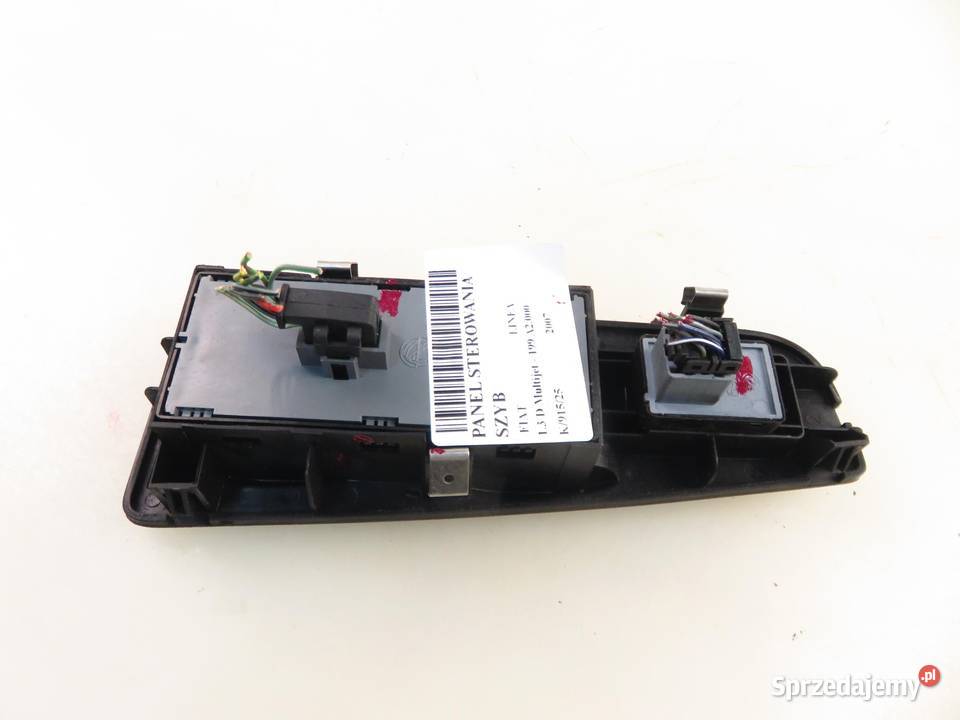 PANEL SZYB FIAT LINEA 7354423320 osobowe