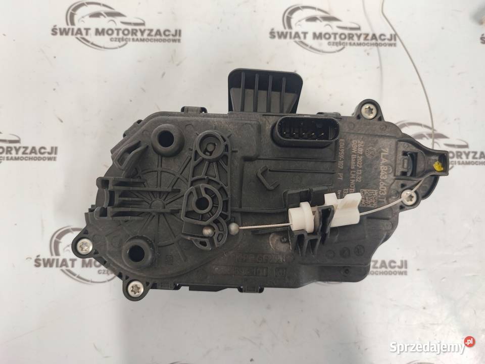 VOLKSWAGEN CADDY IV 22r zamek drzwi lewy bok Kielce