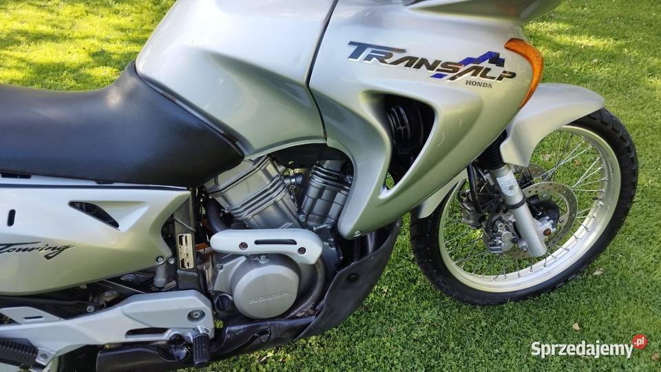 Honda Transalp 650 2002 turystyczny