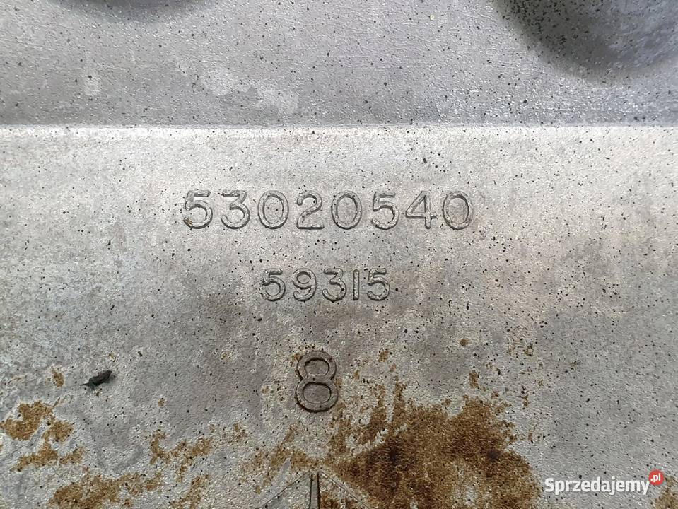 Jeep Cherokee XJ 40 POKRYWA ZAWORÓW 53020540 Janów