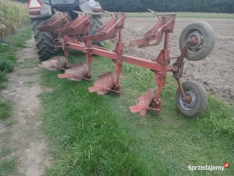 Pług obrotowy 4skiby 31 Krone Dowdeswell
