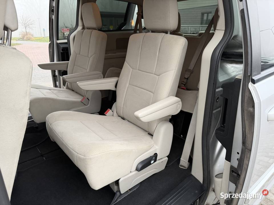 Dodge Grand Caravan 2011 36 LPG 7 osobowy Rzeszów