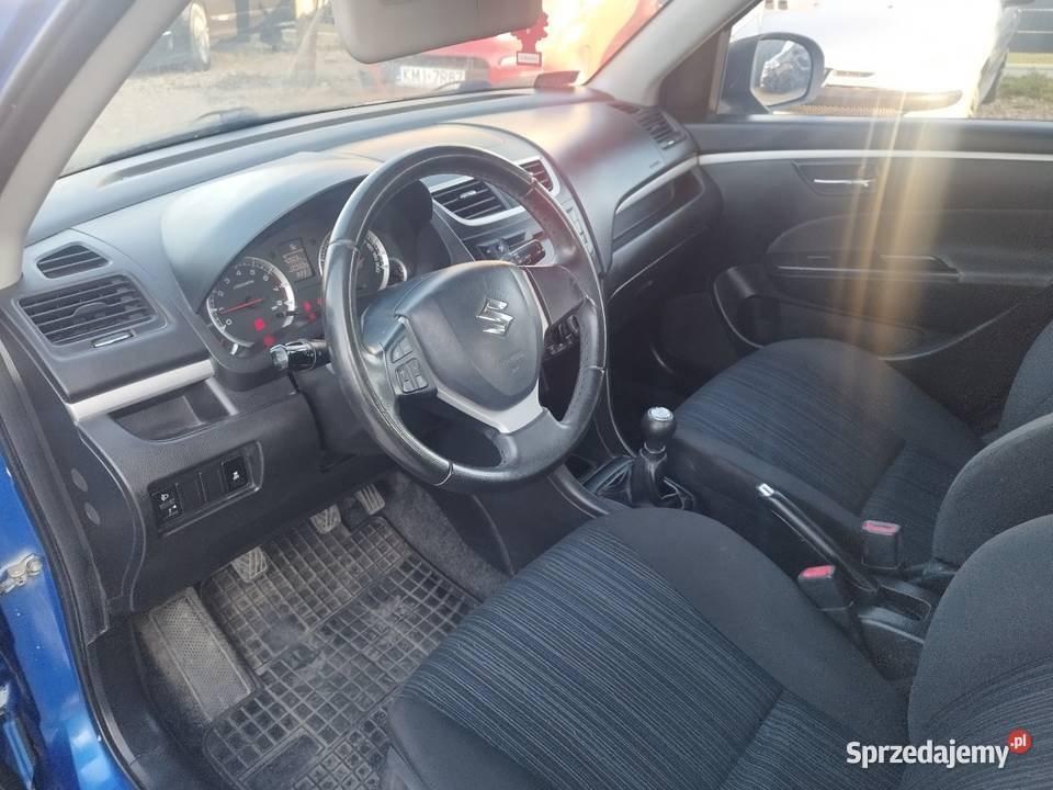 Suzuki Swift 2013r Niski Przebieg Samochody osobowe Miechów sprzedam