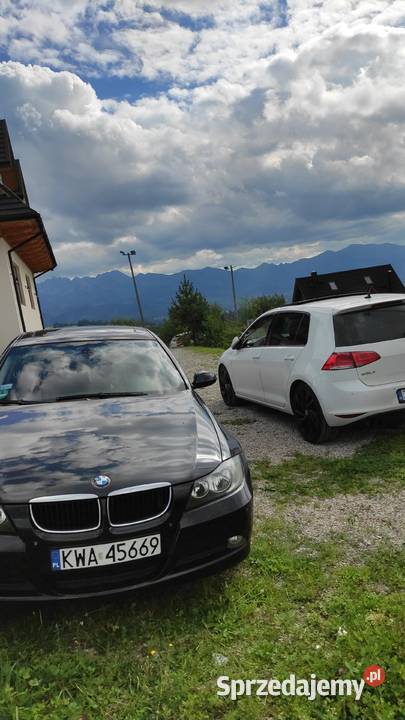 Samochód Czarne BMW E90 318i 20 benzyna 6biegowy 267000km