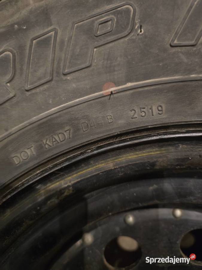 Opony terenowe 33 cale 28575r16