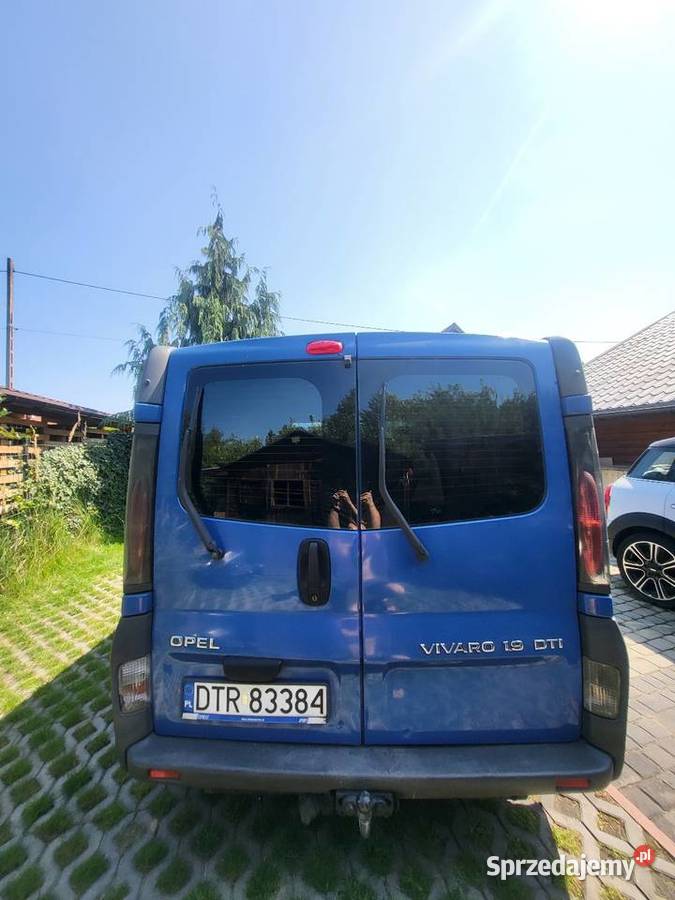 Opel Vivaro Trafic Primastar 9 osobowy klima centralny zamek