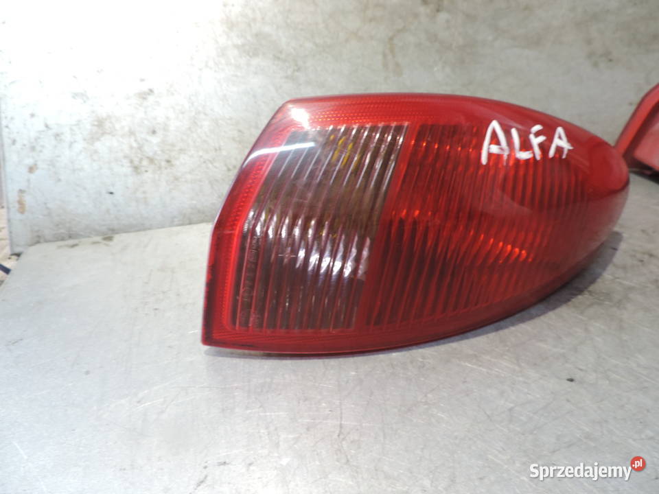 ALFA ROMEO 147 LAMPA PRAWY TYŁ W BŁOTNIKU Nowy Sącz
