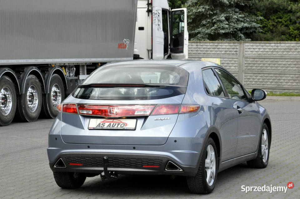 Honda Civic 18iVtec 140 wielofunkcyjna kierownica Węgrów