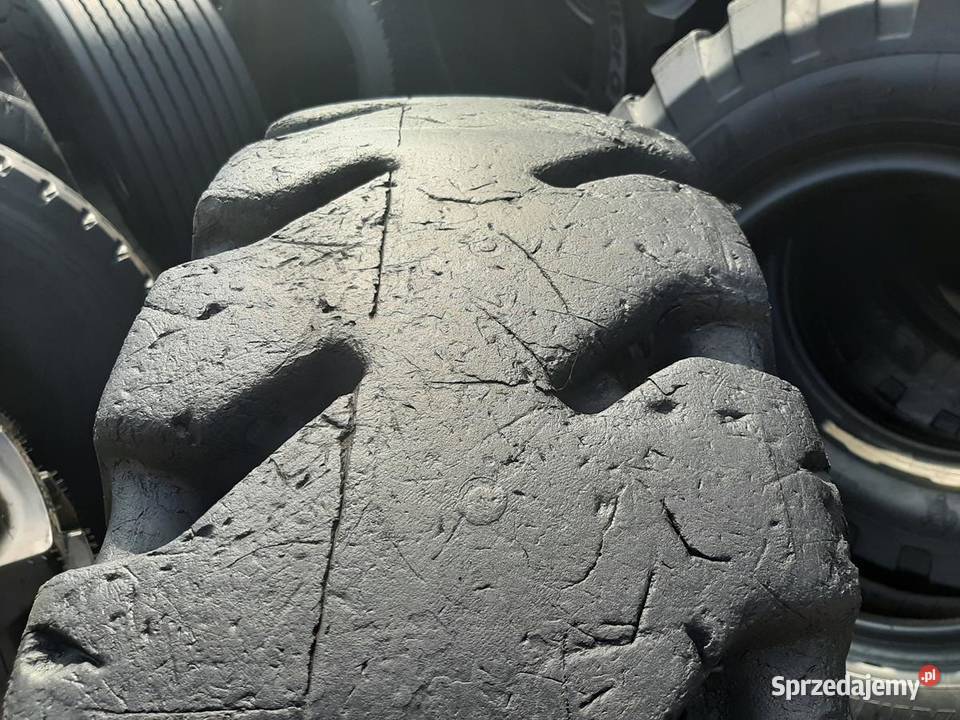 4x Opona używana przemysłowa 1200R24 MICHELIN podlaskie Zaścianki