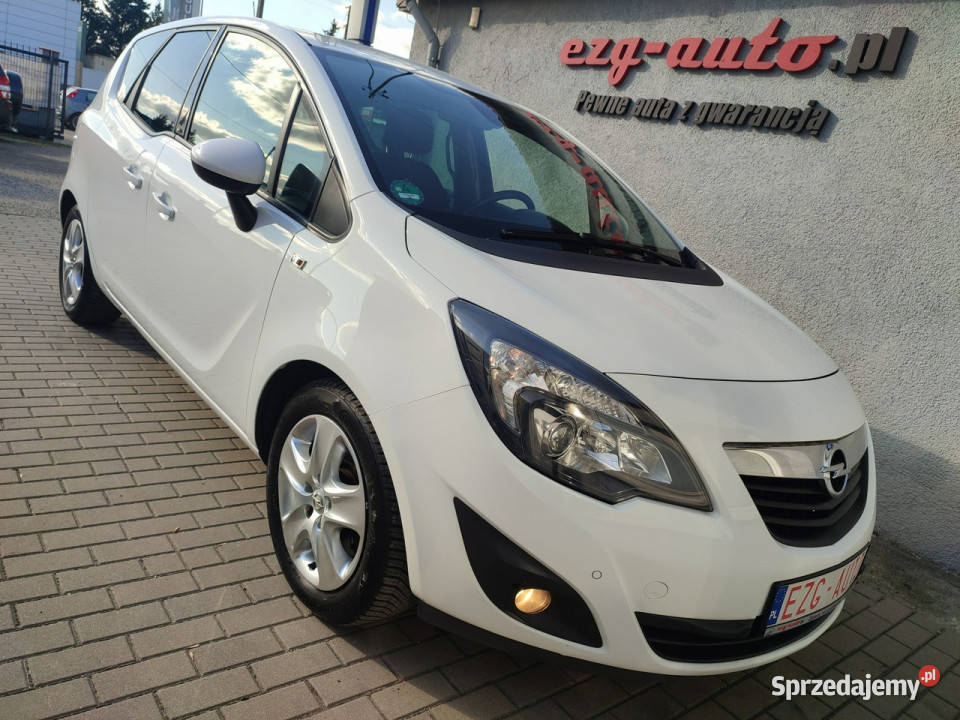 Opel Meriva bogata wyposażenia bezwypadkowa kurtyny powietrzne