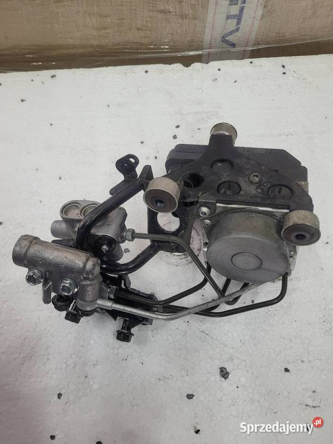 Yamaha FJR 1300 1618 pompa hamulcowa hamulca ABS sprzedam